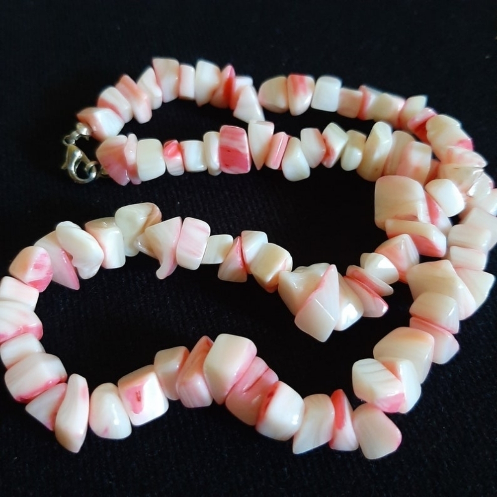 Conch Shell Vintage 70s Polished Conch Necklace Hawaii Hand Cut Smooth Polished